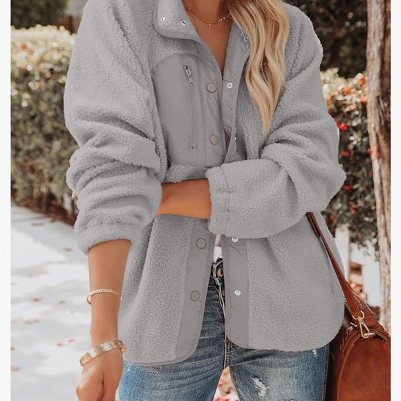 Grey Fleece Button Down Jacket / Shacket - Picture 2 of 4